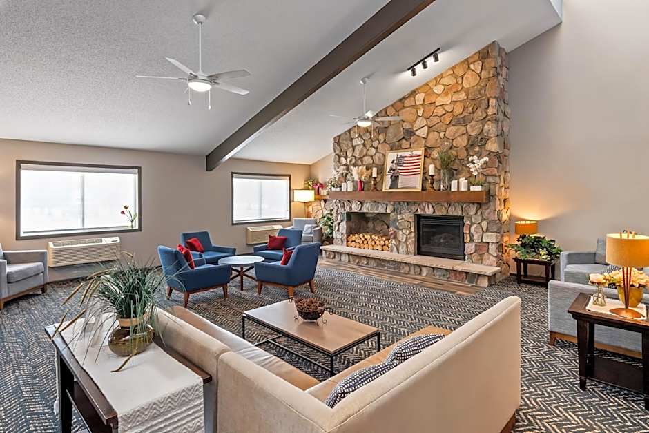 AmericInn by Wyndham Crookston U of M Crookston