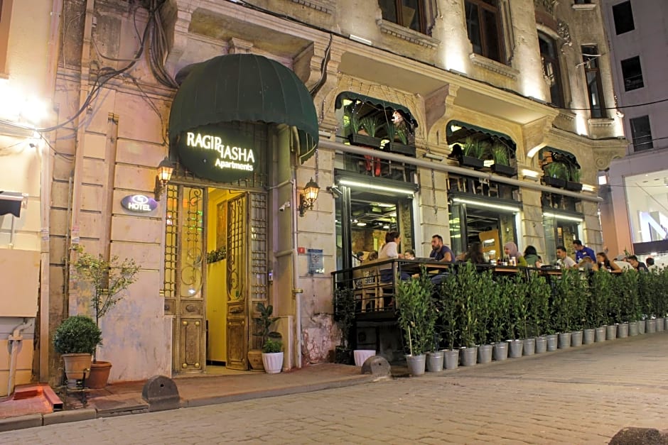 Ragip Pasha Apartment