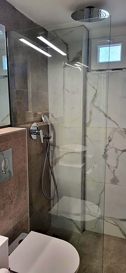 Pillbox Seafront Studios and Apartments