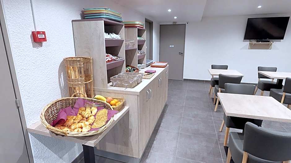 Hôtel du stade ex Kyriad Direct Lille Est Stade Pierre Mauroy