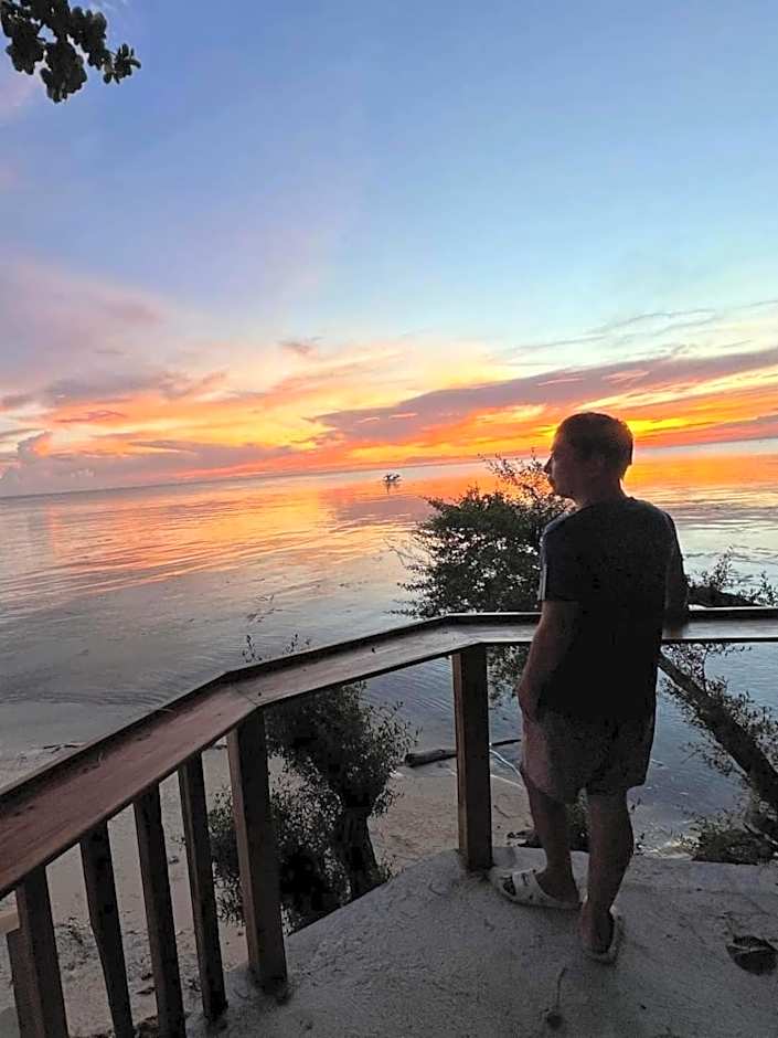 White Bada Guesthouse