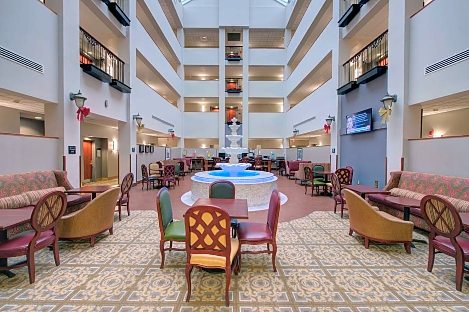 Hampton Inn By Hilton & Suites Rockville Centre, NY