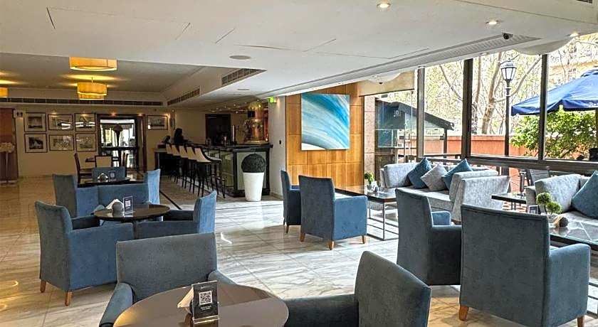 Radisson Blu Martinez Hotel Beirut