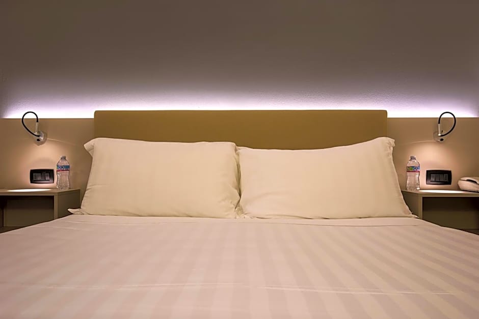 43 Station Hotel