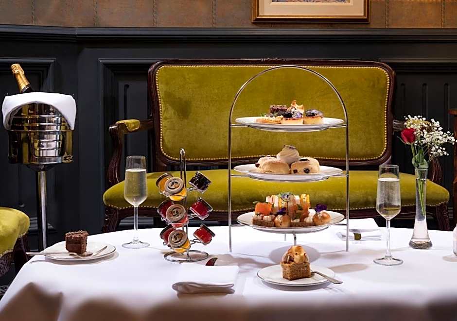 Fitzpatrick Castle Hotel