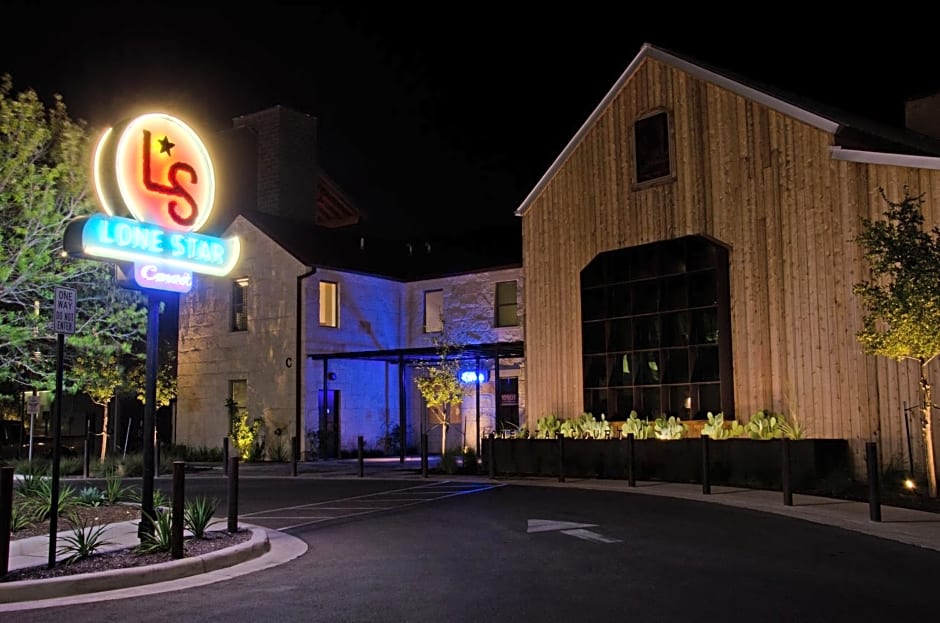 Lone Star Court, by Valencia Hotel Group
