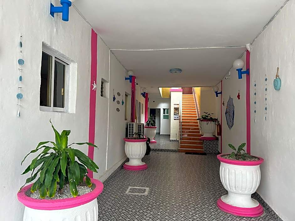 Hotel Capri Playa a una calle de la Playa Regatas