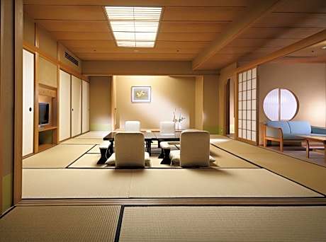 Japanese-Style Suite
