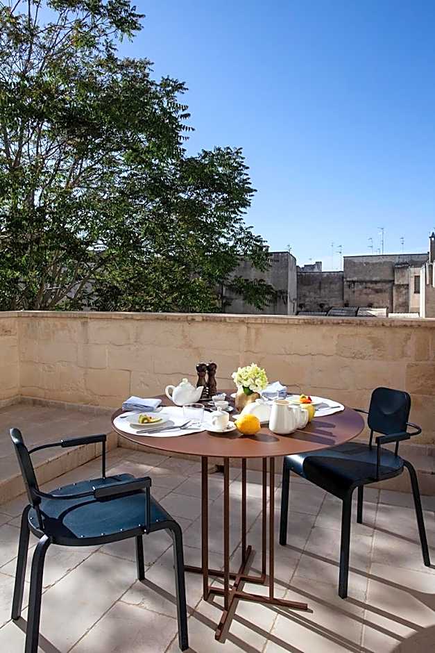 Palazzo Zimara Boutique Hotel