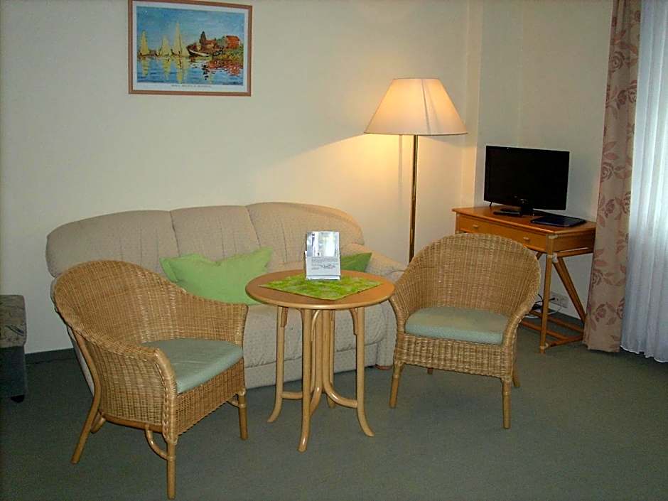 Hotel am Wariner See