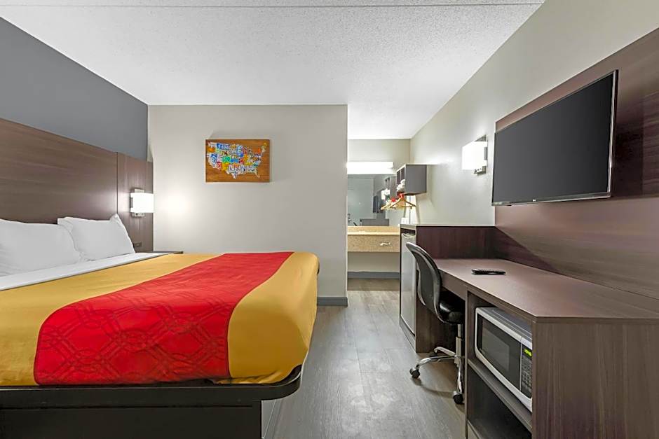 Econo Lodge Creedmoor - Butner