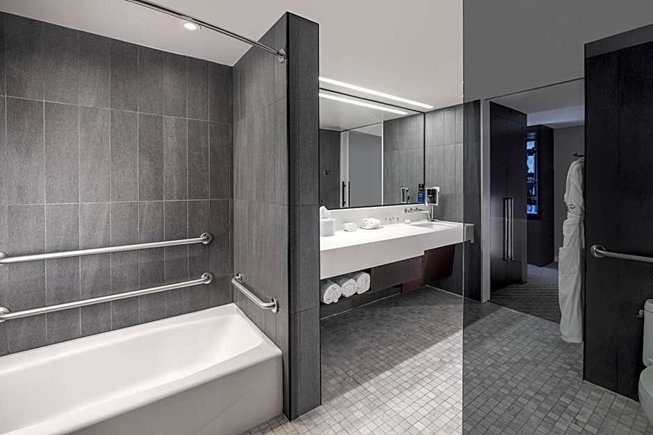 The Statler Dallas, Curio Collection By Hilton