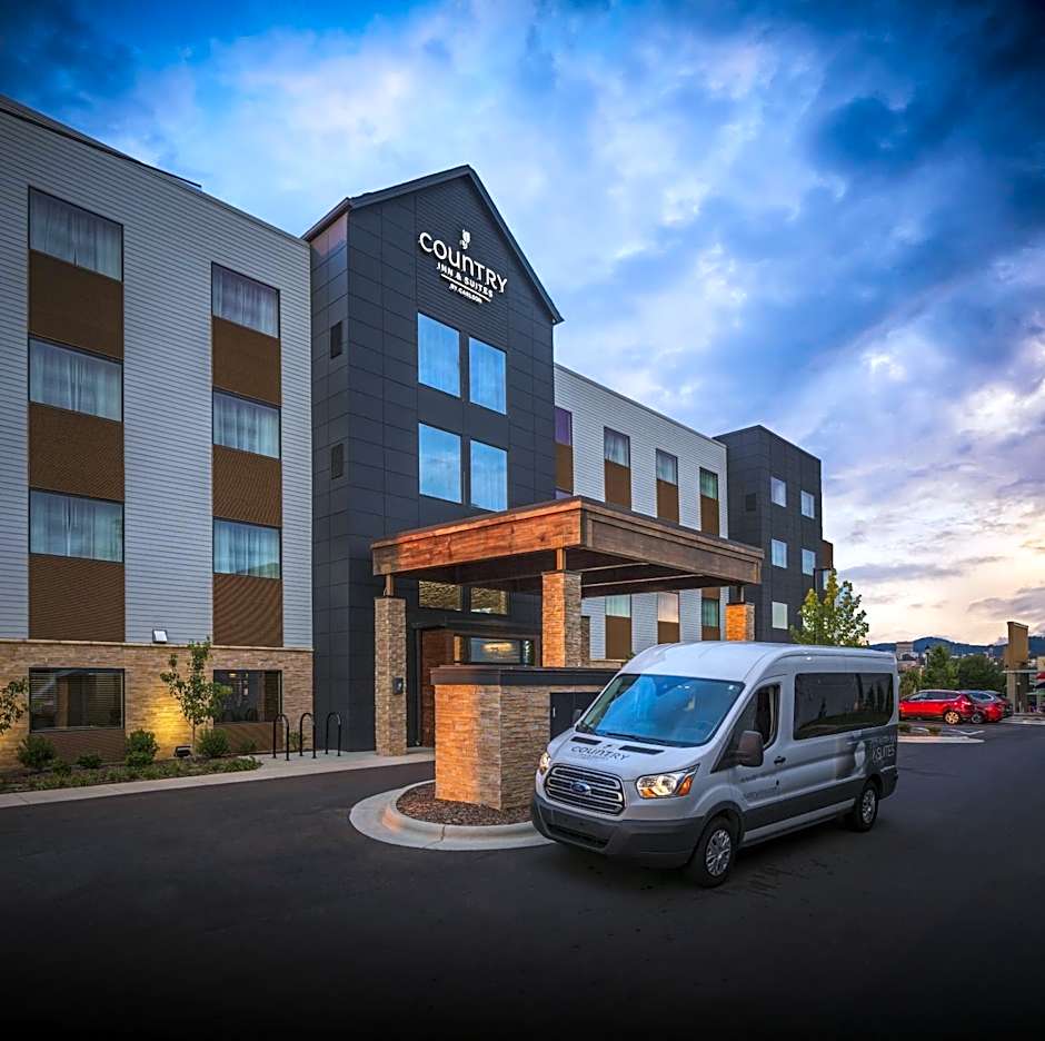 Country Inn & Suites by Radisson Asheville River Arts District