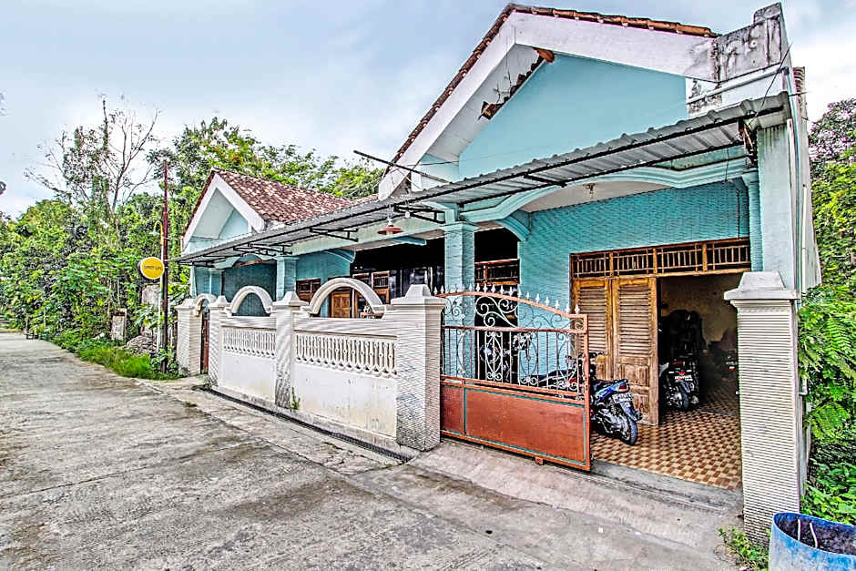 OYO Life 2546 Griya Widya Syariah