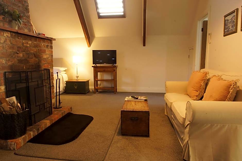 The Carriages Boutique Hotel and Vineyard