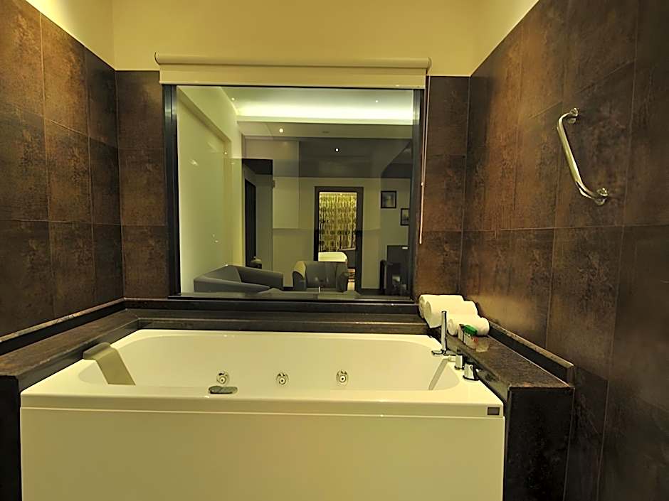 Rivatas Hotel By Ideal