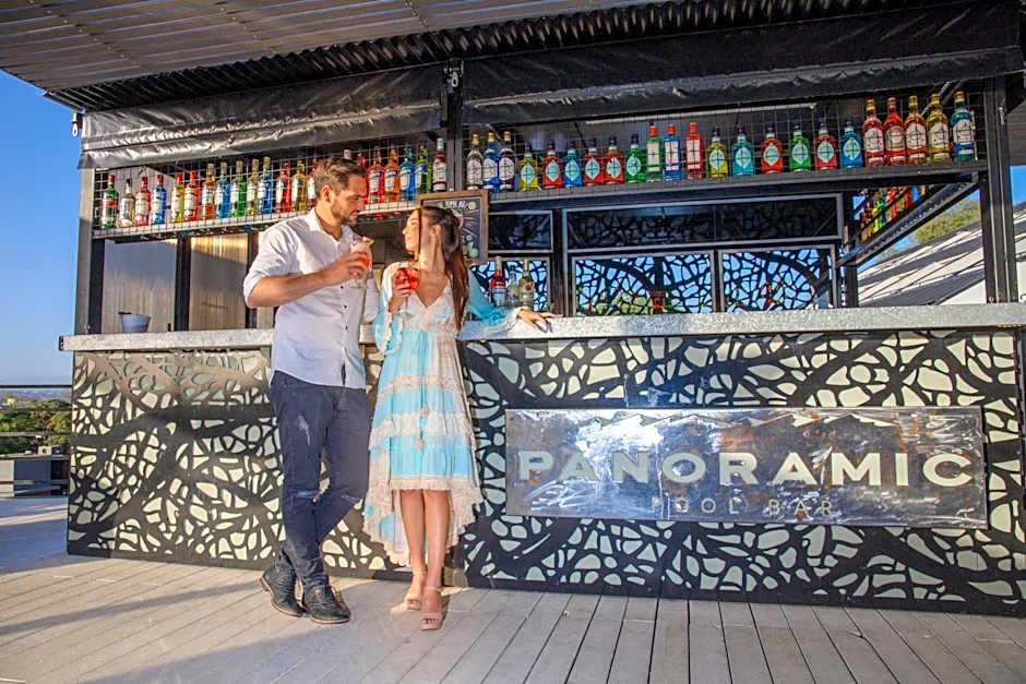 Pinares Panorama Suites & Spa