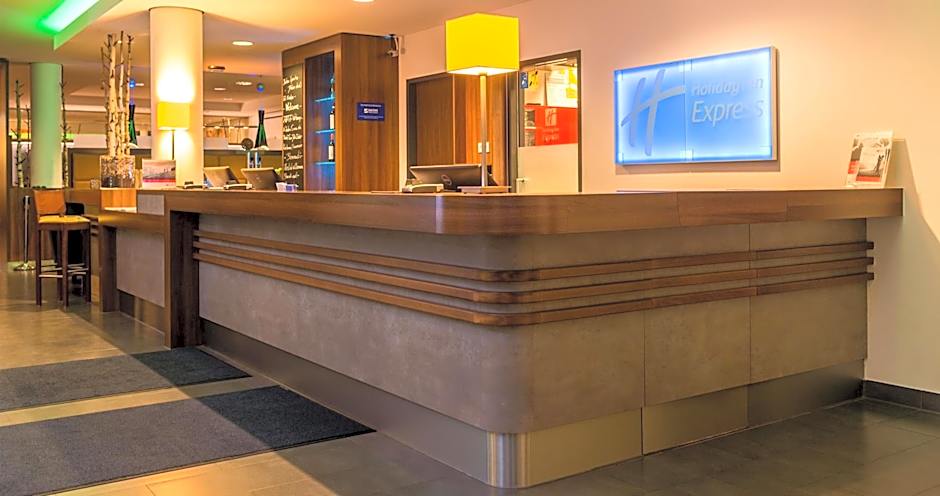 Holiday Inn Express Bremen Airport By IHG