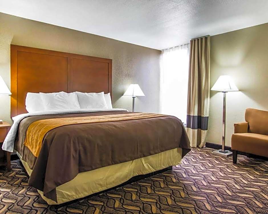 AmericInn by Wyndham Memphis East