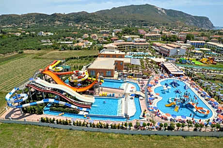 Caretta Beach Resort & WaterPark