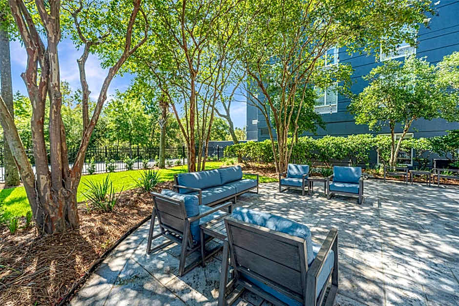 Hilton Garden Inn Charleston Airport