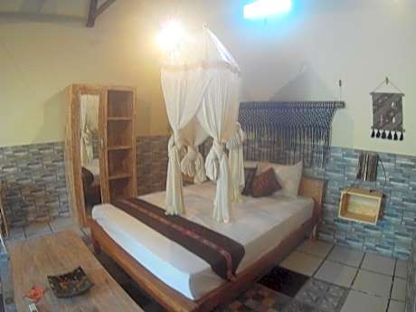 Large Double Room