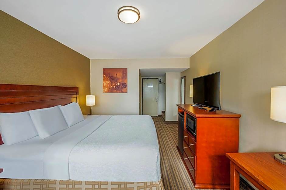 Days Inn by Wyndham Terrace