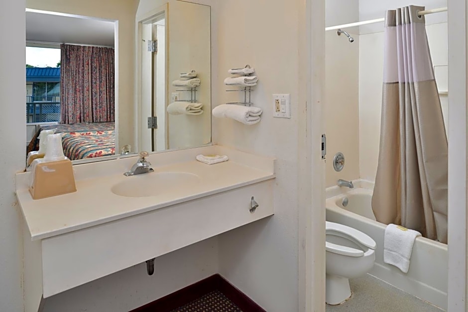 Econo Lodge