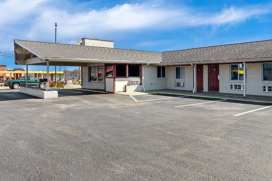 Rodeway Inn Dickson