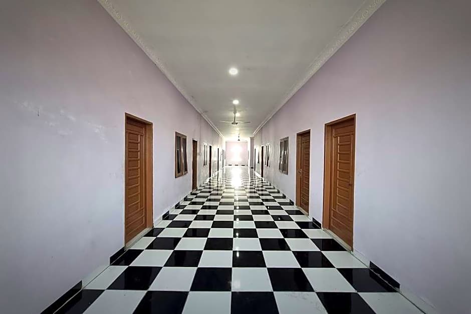 EXPRESS O 91979 Penginapan Tondong Ta