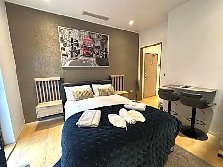 Standard Suite