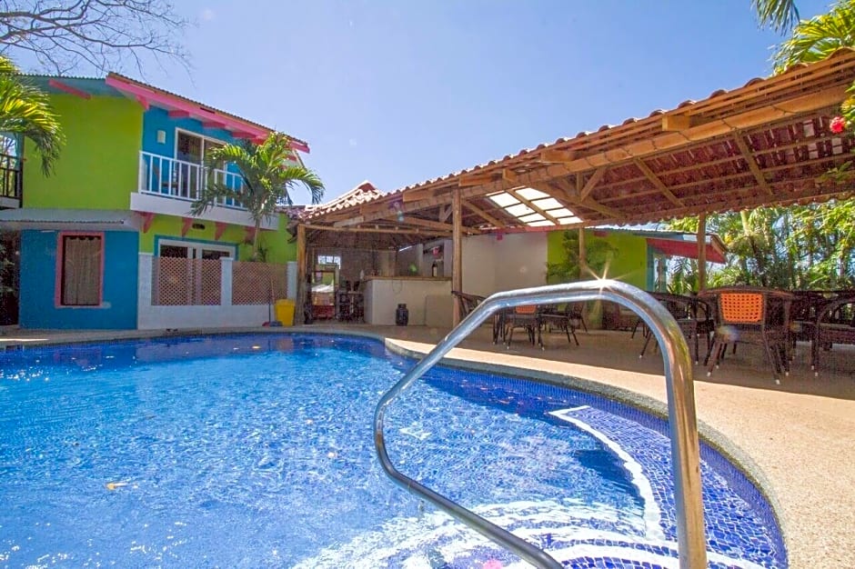 Hotel Tamarindo Village