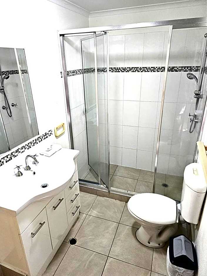 Mango Tree Holiday Apartments