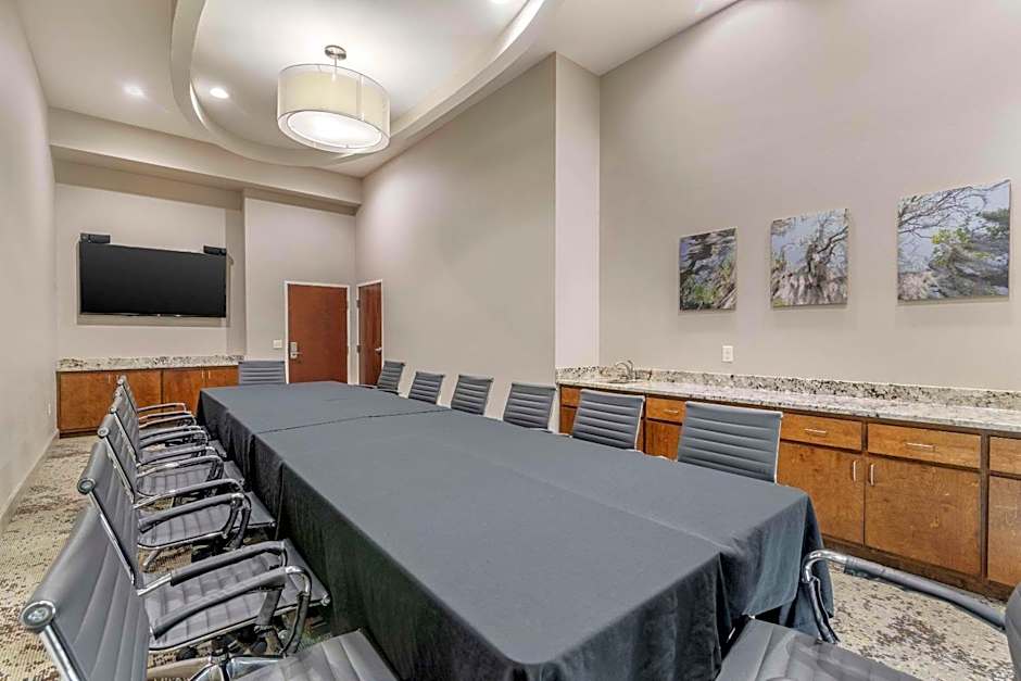 Comfort Inn & Suites Valdosta I-75