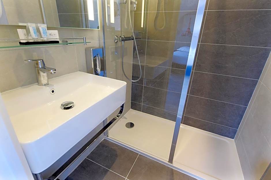 Avia Hotel Saphir Montparnasse