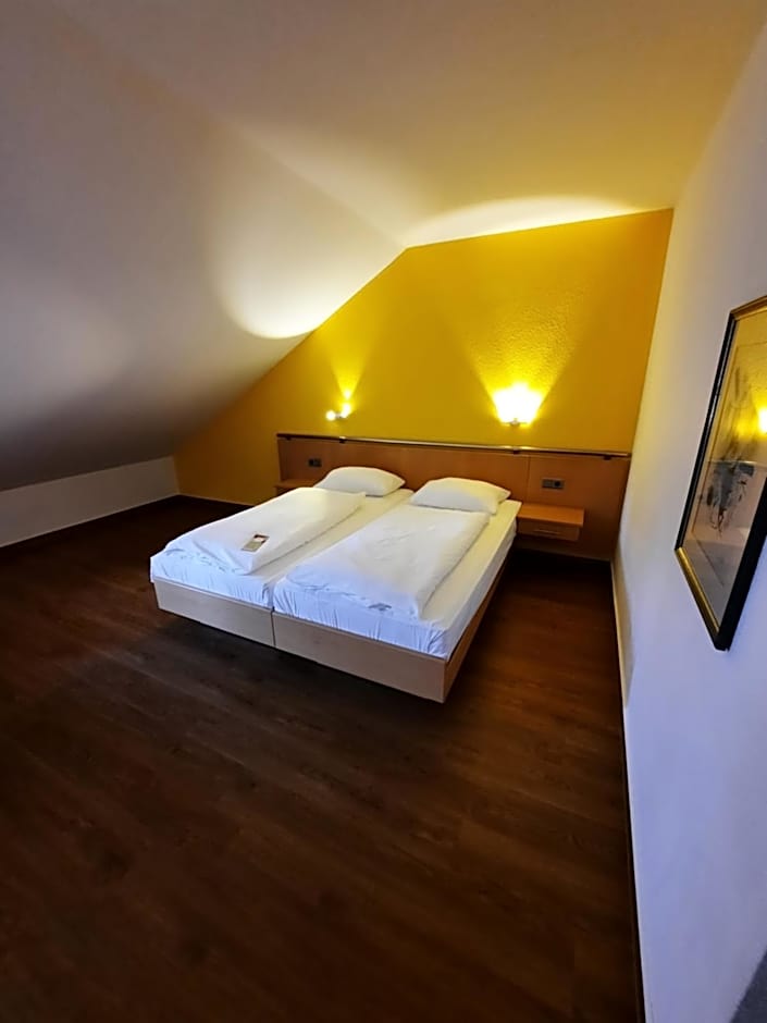Hotel am Markt Garni - Aegidienberg