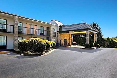 Quality Inn Commerce at I-85