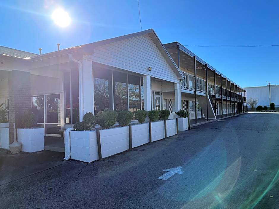 Motel 6 Greenville, NC ECU Medical Center