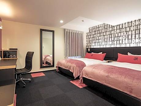 Twin Room B - Non-Smoking