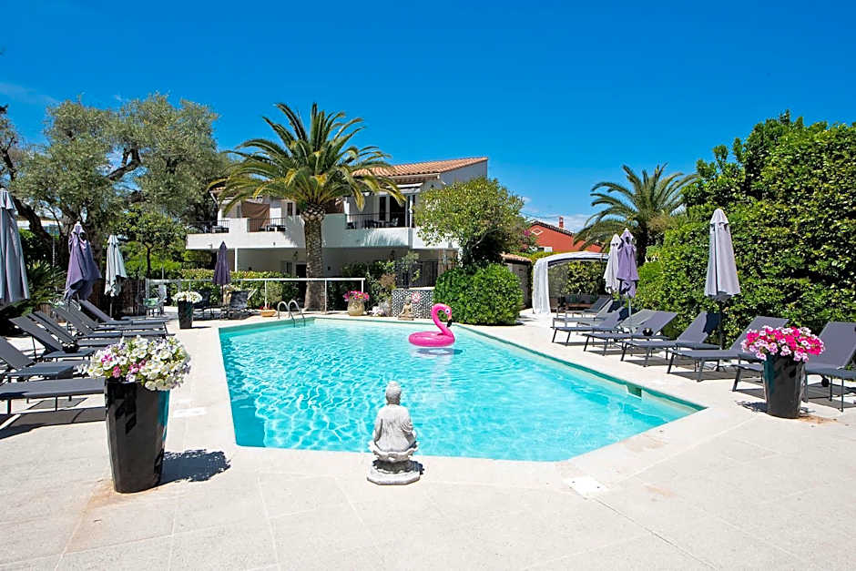 Hotel La Villa Cap dAntibes