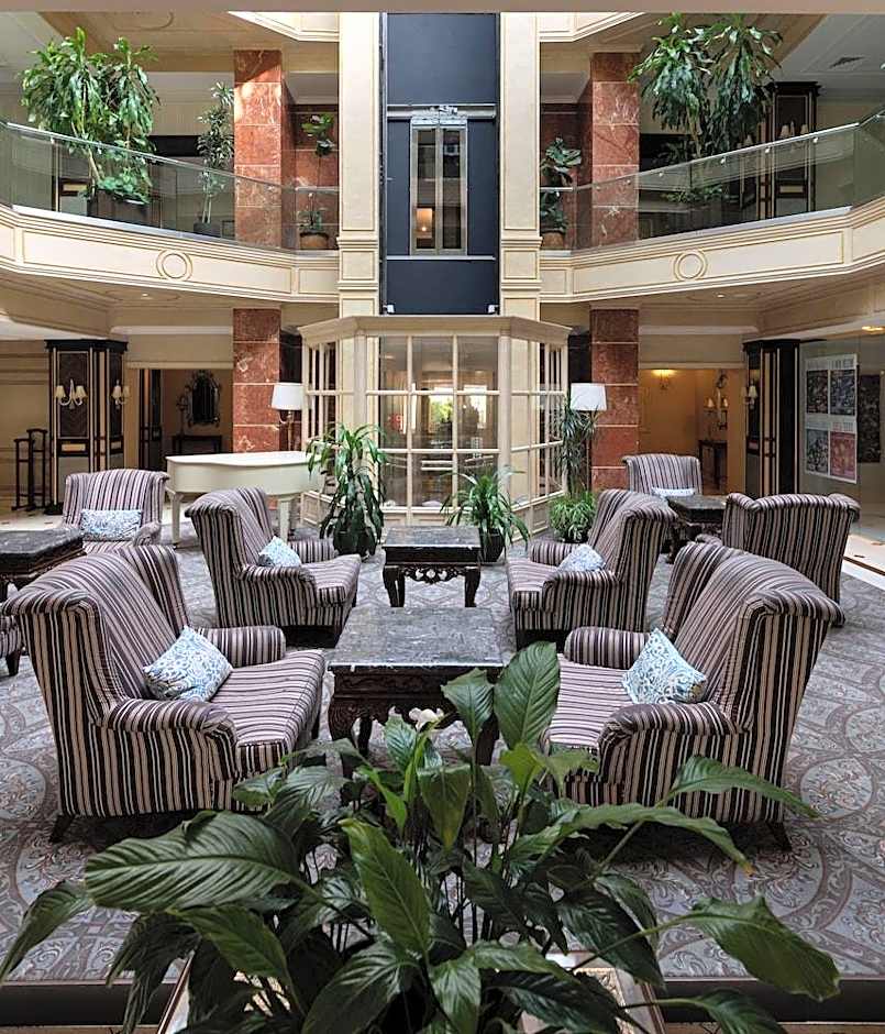 Grand Tien Shan Hotel
