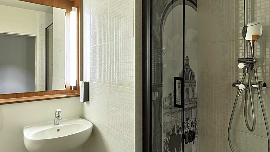 Campanile Marne la Vallée - Bussy Saint-Georges