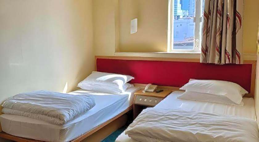 Man Va Hotel