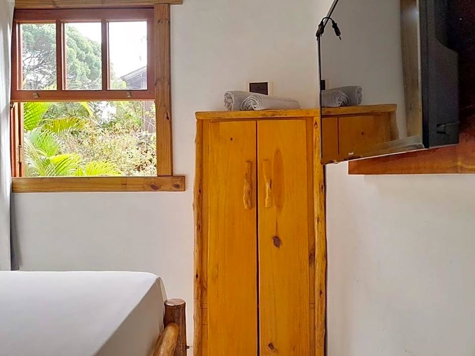 Recanto das Bromélias Chalés