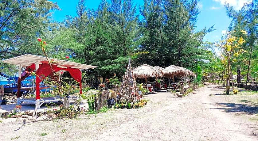 Cemara Beachfront Suite