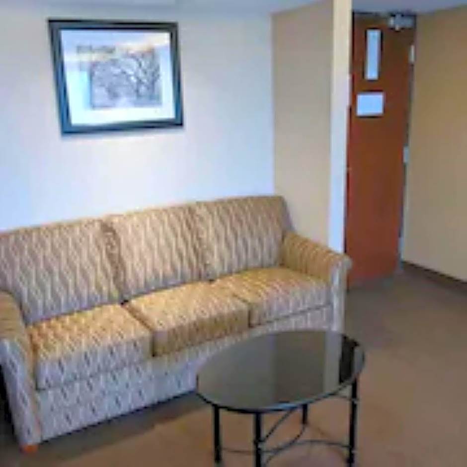 Hotel Lotus Kansas City Merriam