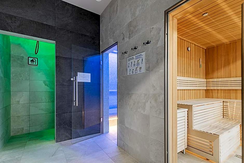 Apartament Holiday 8/25