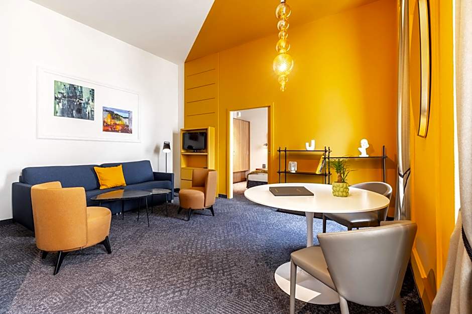 HiLight Suites Hotel