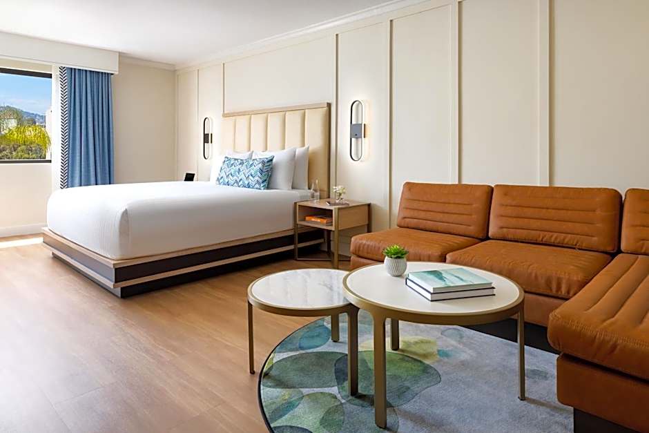 The Anza - A Calabasas Hotel