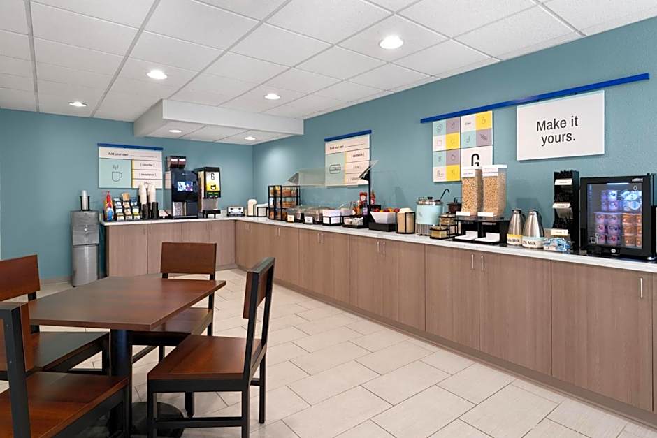 Garner Hotel Virginia Beach North by IHG